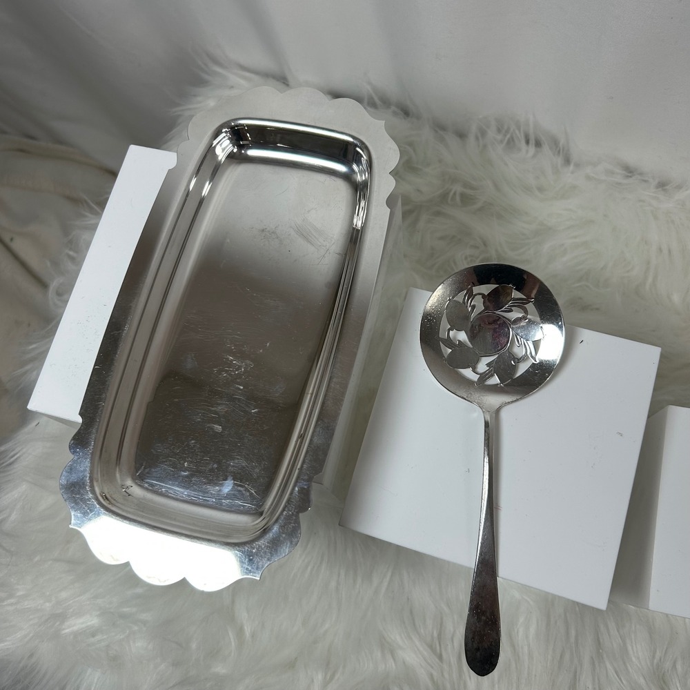 Wm‎ Rogers MFG Co Original Rogers Silverplate Serving Tray & Spoon USA Made